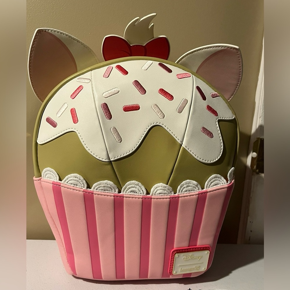 Disneys Maria, Cupcake Delight Backpack